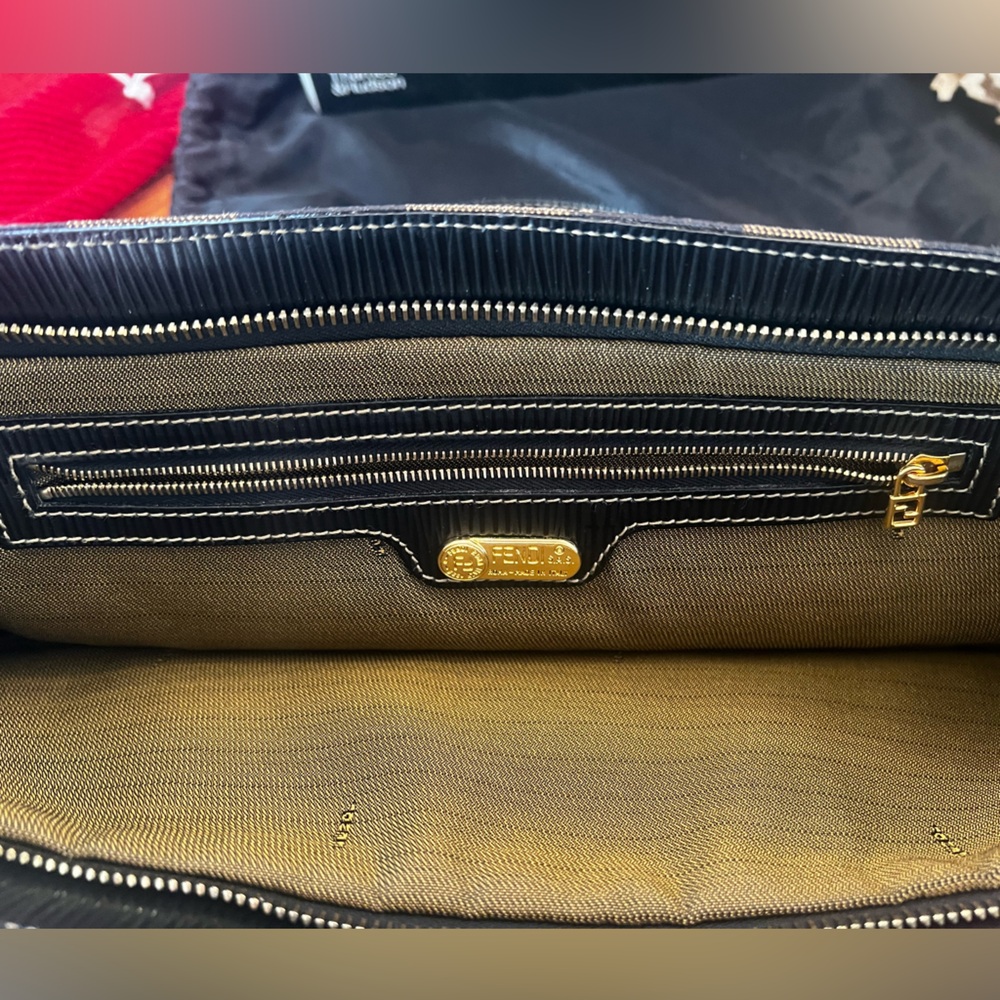 Fendi Penguin EUC Vintage Tote - Picture 5 of 16